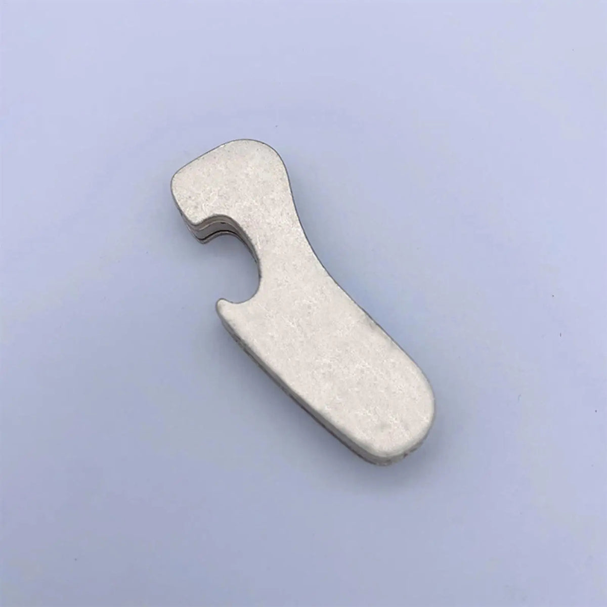 Hat Clip Bottle Opener – Iron Cap Brim Beer Opener Accessory