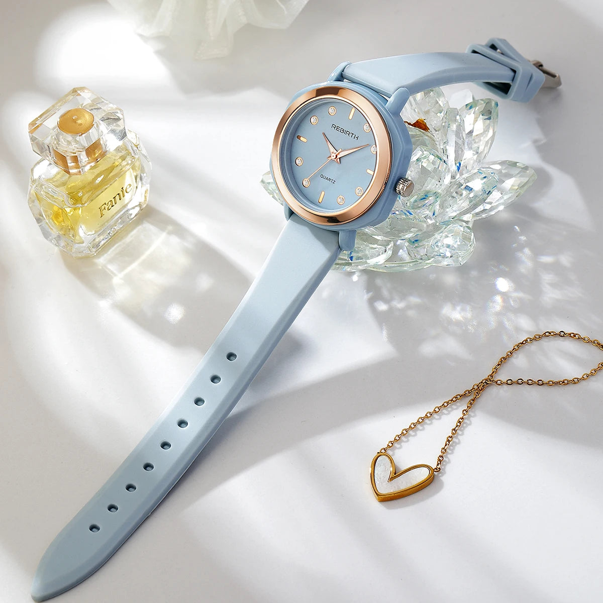 REBIRTH Women's Quartz Watch – Silicone Strap Numberless Dial Women's Quartz Watch Nixie