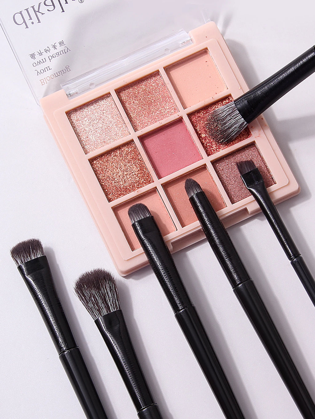 6-Piece Eye Makeup Brush Set – Eyeshadow, Liner & Brow Eye Makeup Brushes Nixie