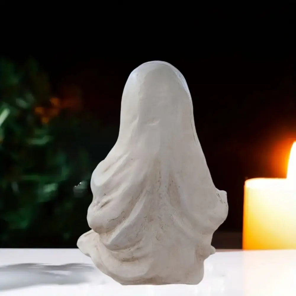 Halloween Ghost Figurine Resin Statue – Spooky Home Decor Halloween Resin Figurine Nixie