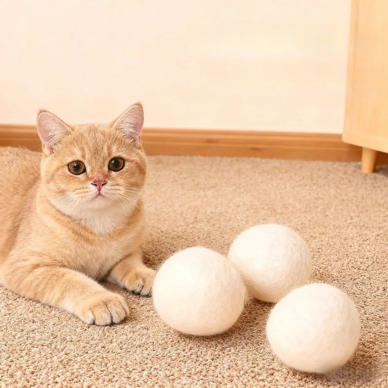 Silent Wool Ball Cat Toy – Bite-Resistant Hunting Chase Ball
