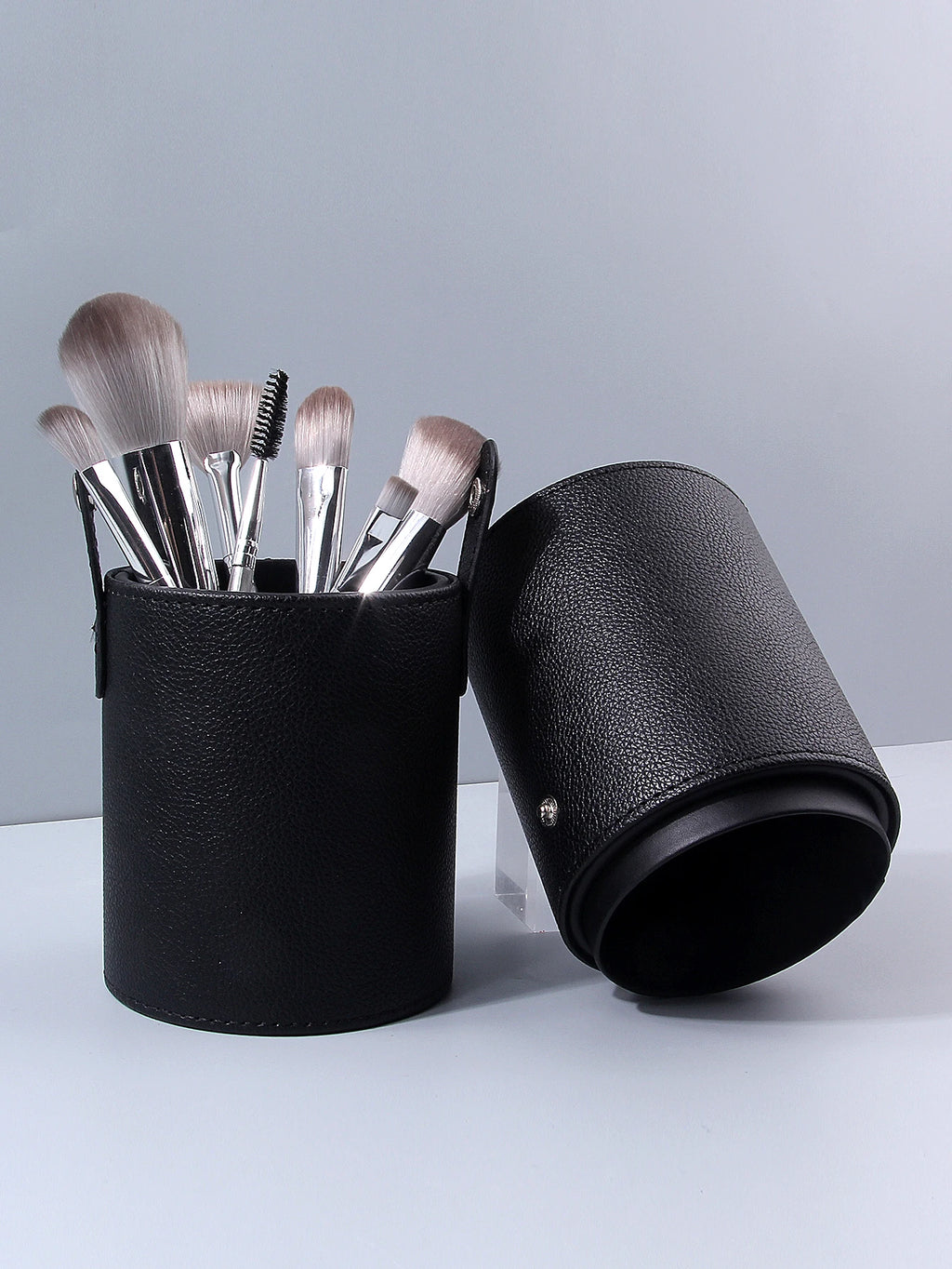 Litchi Leather Makeup Brush Holder – Large Cylinder Storage Makeup Brush Holder Nixie
