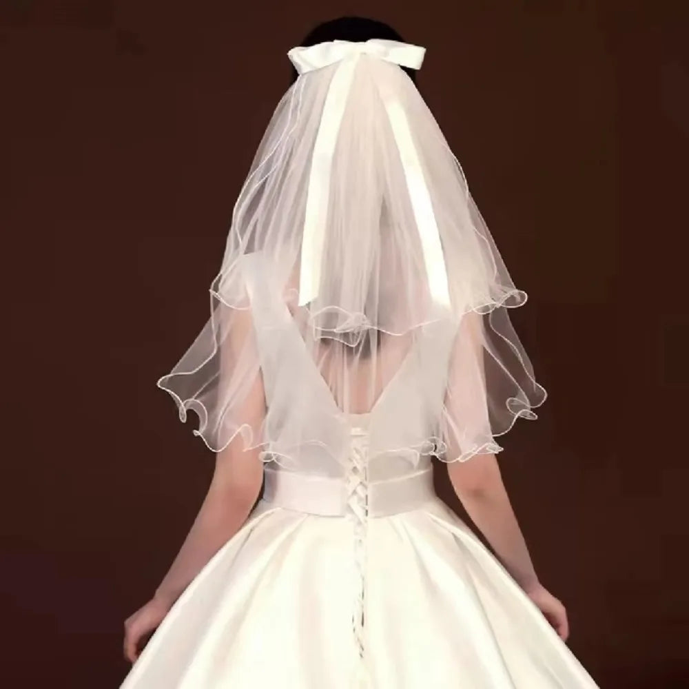 White Tulle Bridal Veil with Pearls & Clip – 21.6 Inch