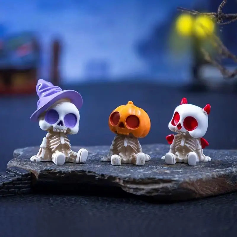 Halloween Mini Resin Figurines 4Pcs – Pumpkin Ghost Skull Set Halloween Resin Figurines Nixie