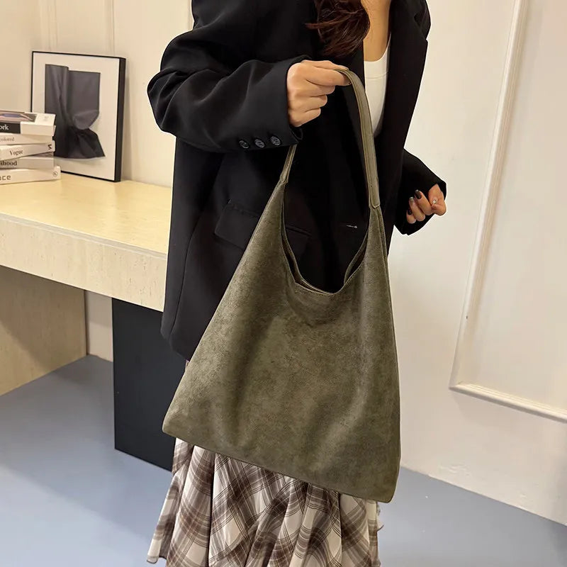 Retro Velvet Tote Bag for Women – Large Capacity Shoulder Bag Velvet Tote Bag Nixie