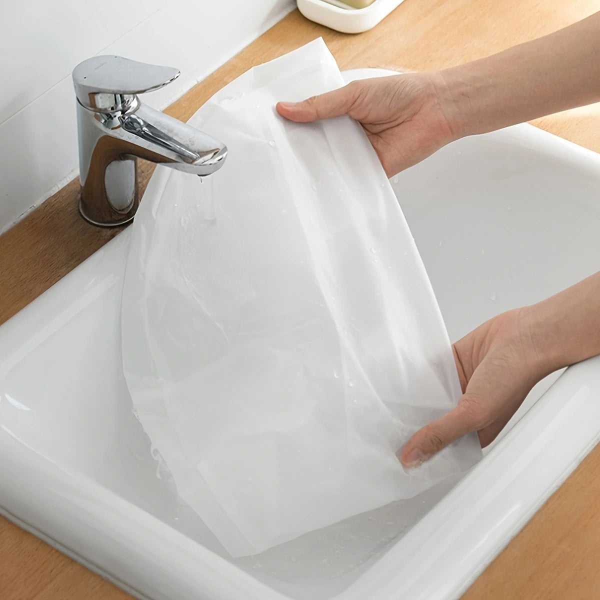 Waterproof Floor Fan Dust Cover | Universal Fit up to 45cm Fan Dust Cover Nixie