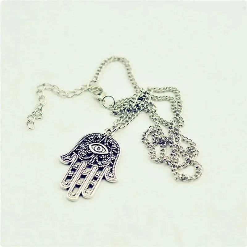 Vintage Silver Hamsa Hand of Fatima Evil Eye Pendant Necklace Pendant Necklace Nixie