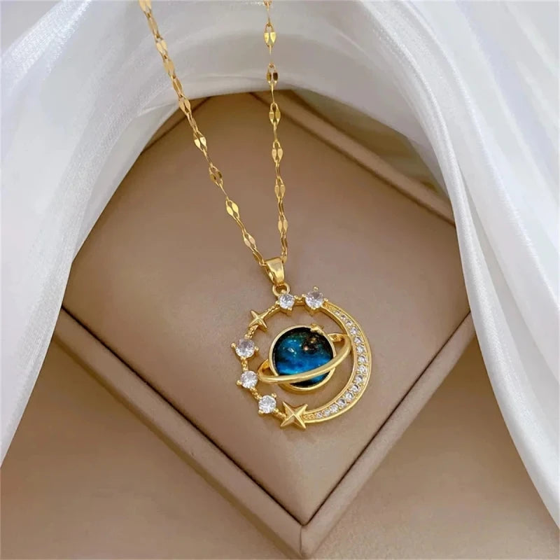 Star & Moon Pendant Necklace – Gold Zircon Clavicle Chain Pendant Necklace Nixie