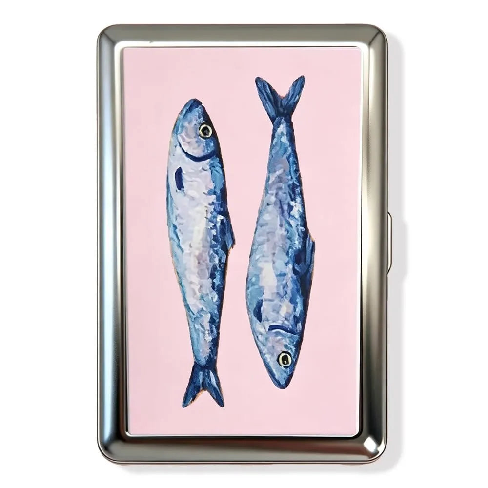 Vintage Metal Flip Card Case – Retro Compact Card Holder
