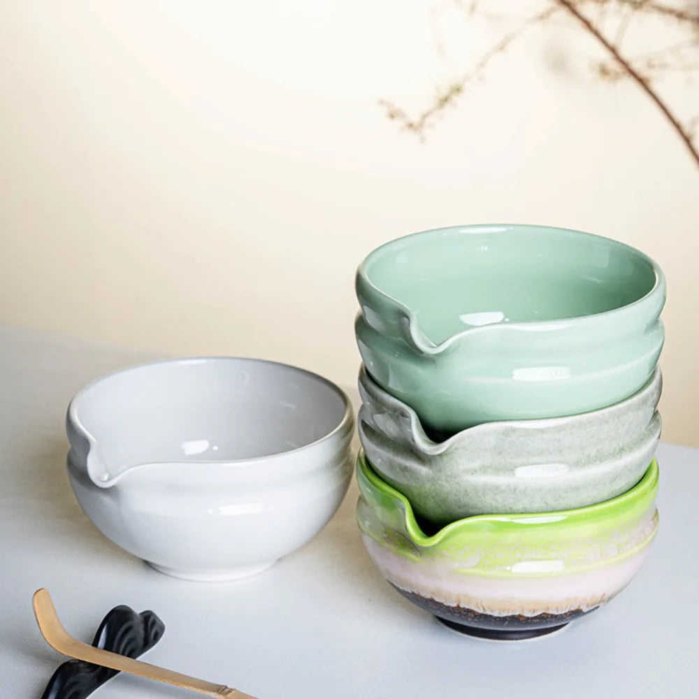 Ceramic Matcha Bowl Set – Gradient Color with Pouring Spout Matcha Tea Bowl Nixie