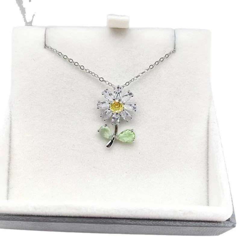 Copper Flower Pendant Necklace | Rhinestone Collarbone Chain Pendant Necklace Nixie