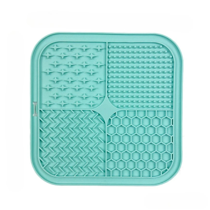 Dog Silicone Licking Mat with Suction Cups – Slow Feeder Pad Slow Feeder Mat Nixie Green