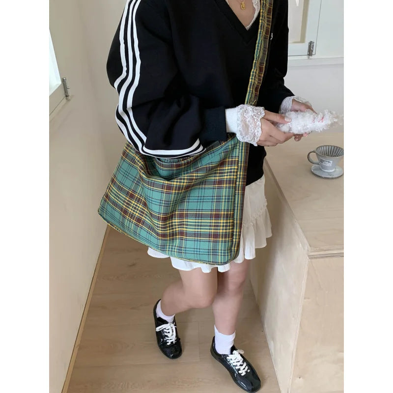 Plaid Canvas Crossbody Bag – Korean Style Commuter Tote Crossbody Bag Nixie