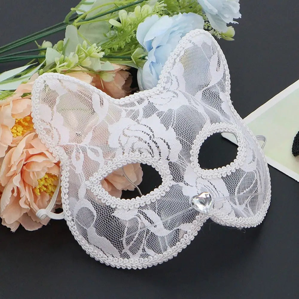 Cat Face Masquerade Lace Mask – Black & White Costume Prop