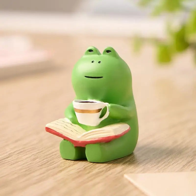 Cute Mini Frog Rocking Chair Resin Figurine Desk Décor Resin Desk Figurine Nixie