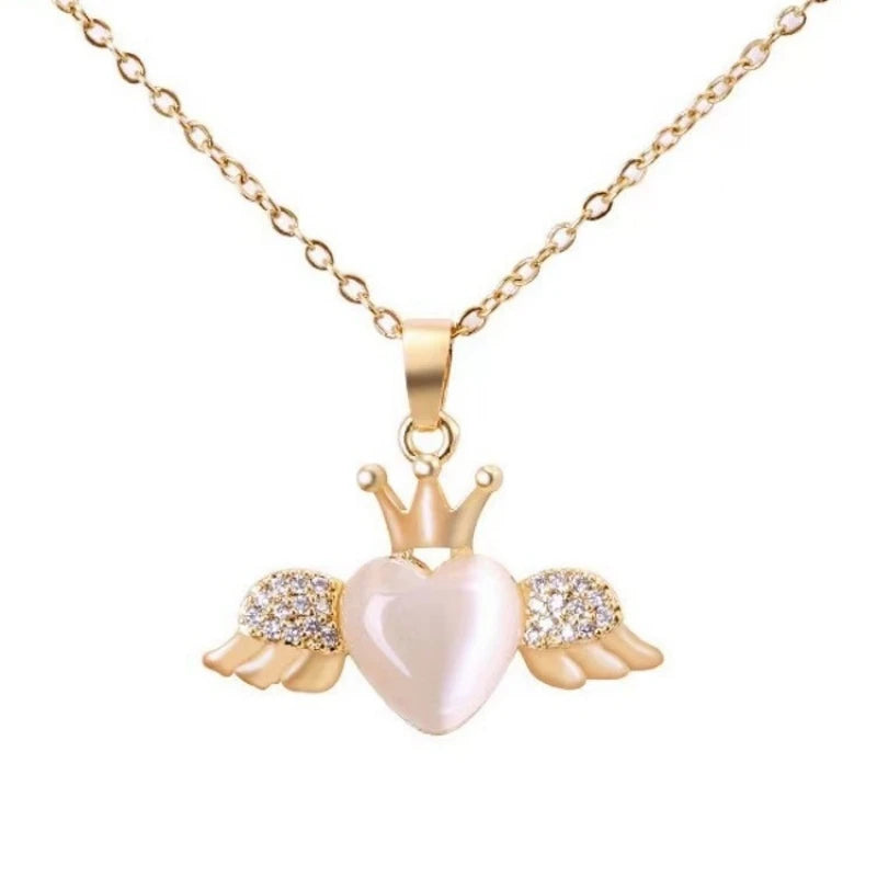 Women's Love Heart Wings Pendant Necklace – Gold Plated Pendant Necklace Nixie