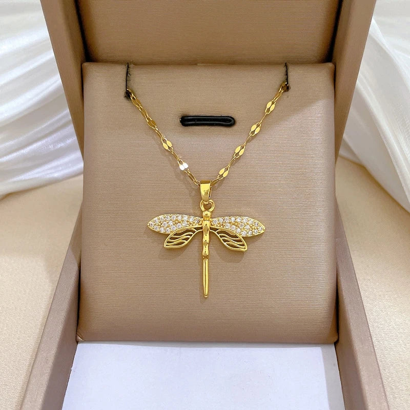 Butterfly Copper Pendant Necklace Gold Stainless Steel Collarbone