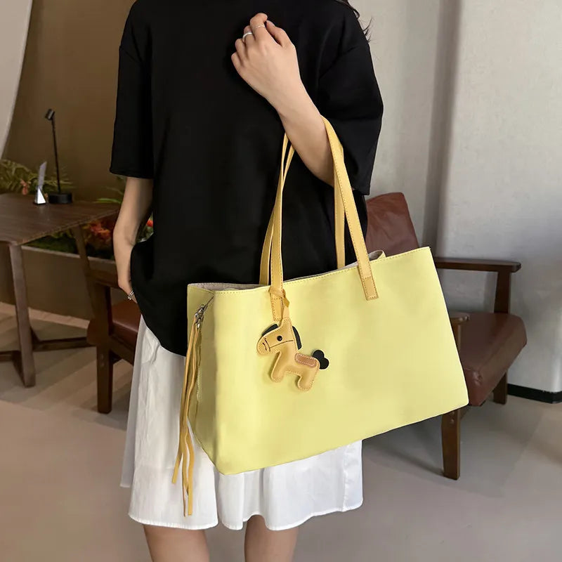 Nixie Large Capacity Textured Faux Leather Tote Bag for Women
