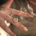 Women's Heart Pendant Necklace – Stainless Steel Clavicle Chain Heart Pendant Necklace Nixie XL2167-01