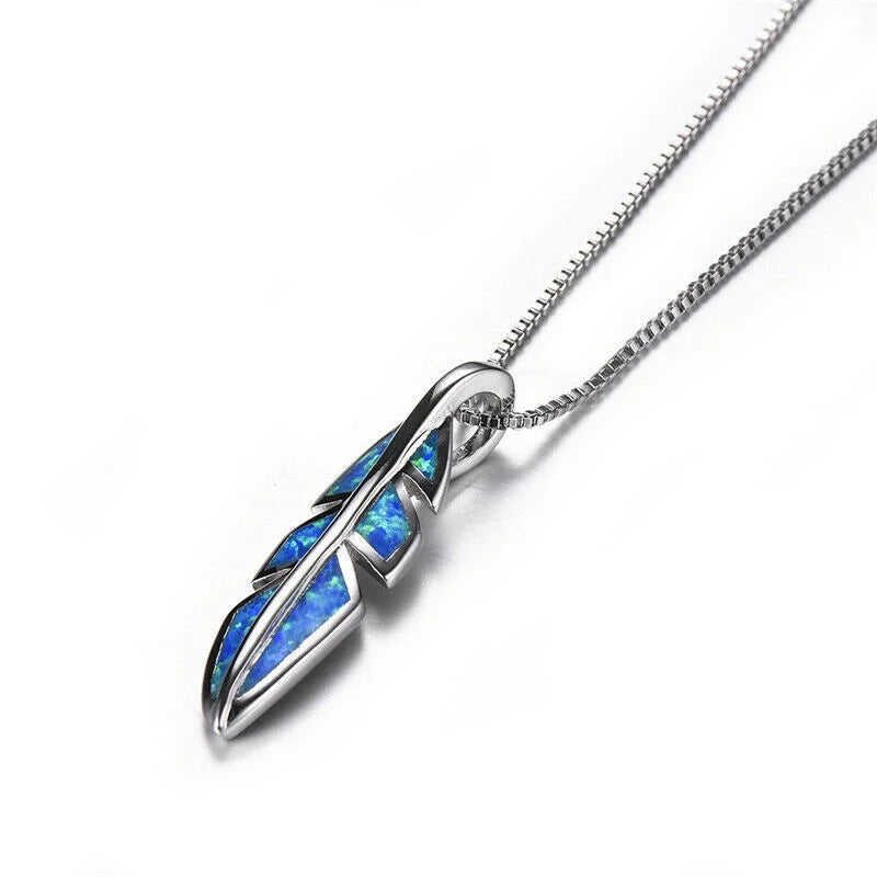 Red Feather Pendant Necklace – Mood Tracker Jewelry for Women Pendant Necklace Nixie