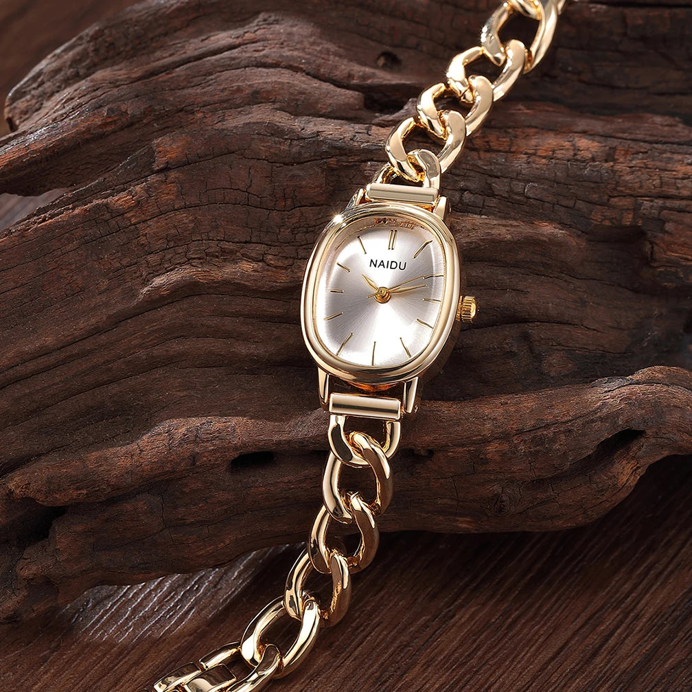 Women's Hollow-Out Bracelet Watch – Retro Quartz Wristwatch Bracelet Watch Nixie