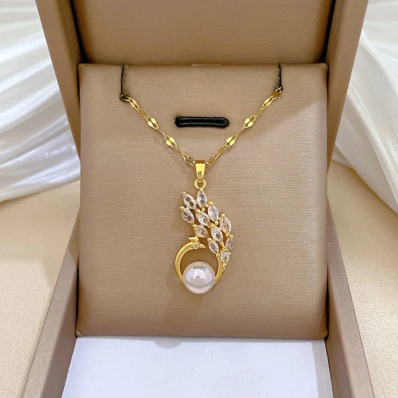 Peacock Pendant Necklace Gold Stainless Steel Choker for Women Pendant Necklace Nixie