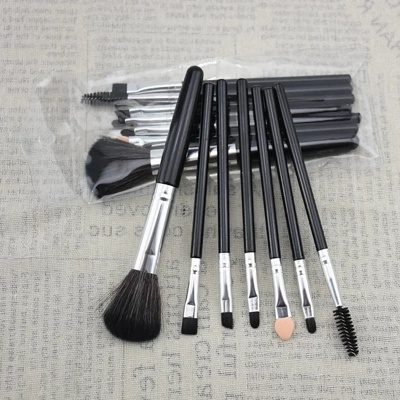 7-Piece Professional Makeup Brush Set | Powder, Blush & Eye