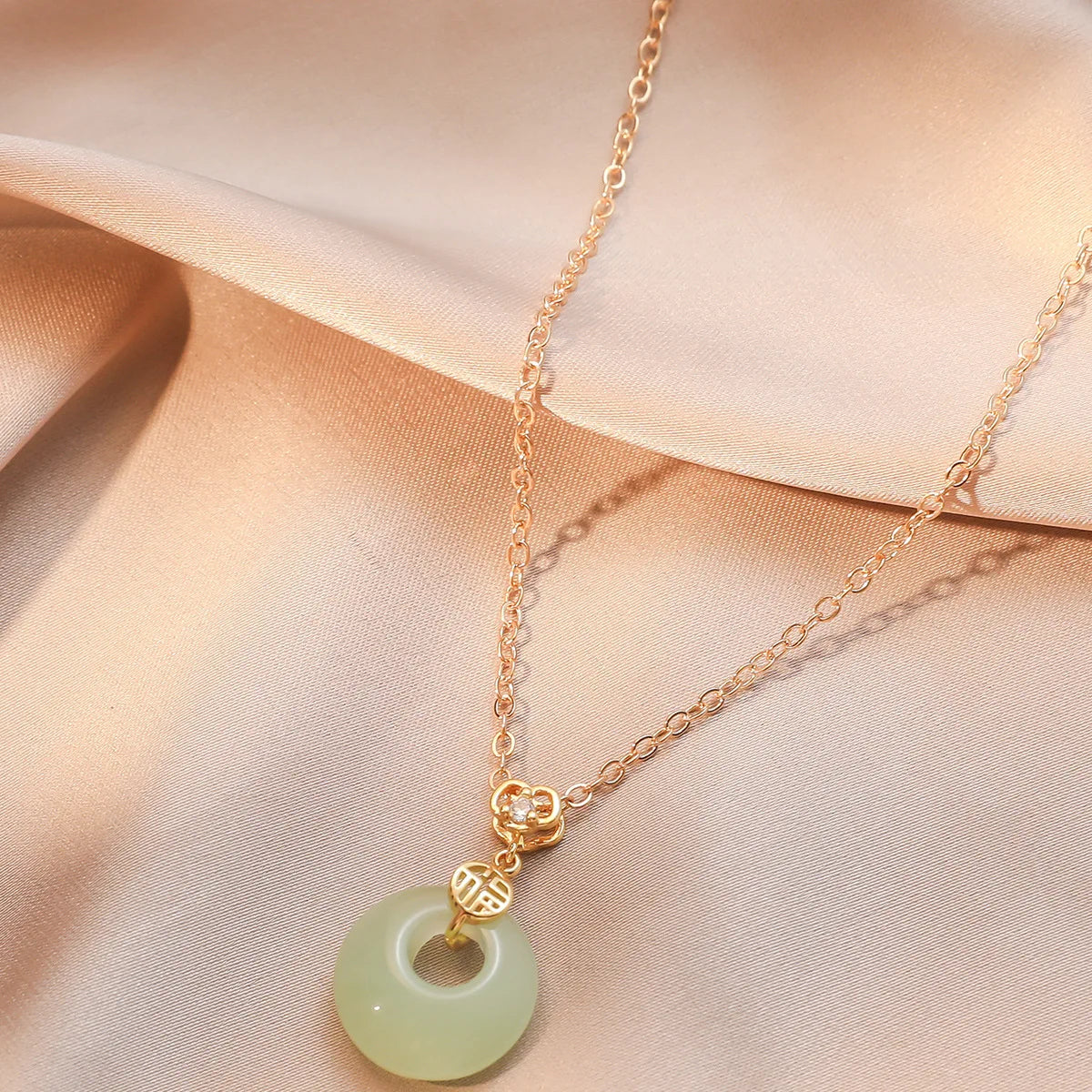 Elegant Mermaid Pendant Necklace | Women's Gold Collarbone Chain Pendant Necklace Nixie