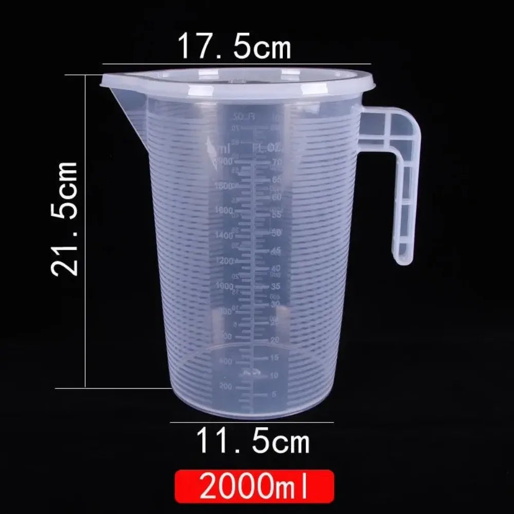 Clear Graduated Plastic Measuring Cup & Beaker with Lid