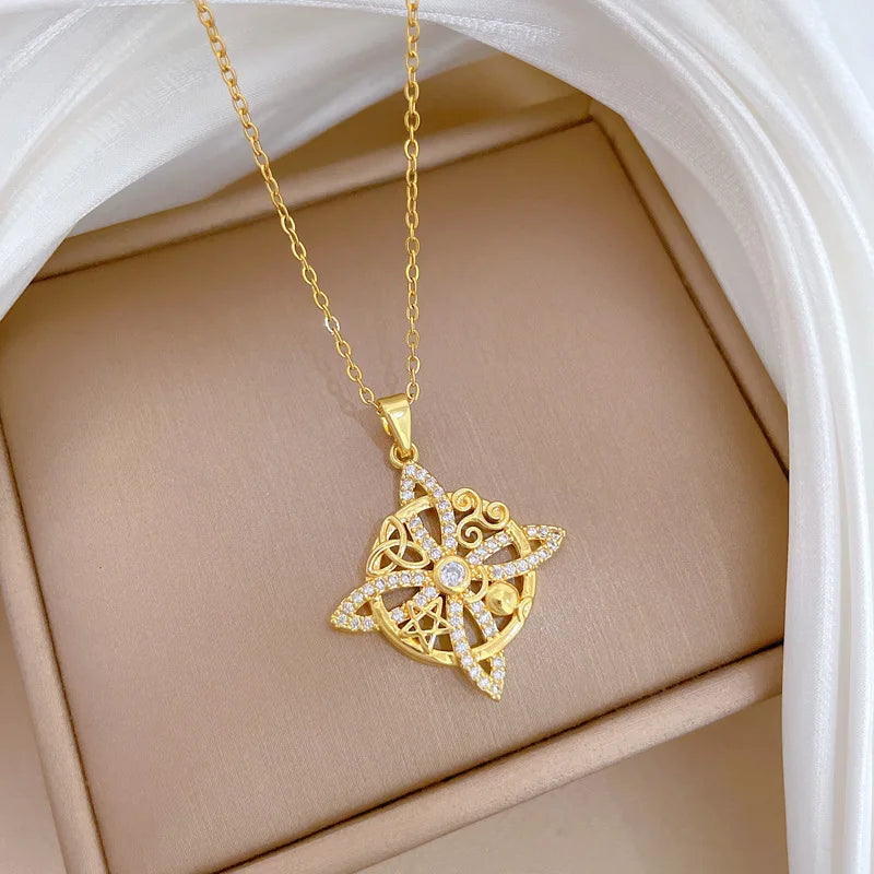 Lucky Clover Pendant Necklace – Gold Plated Stainless Steel Pendant Necklace Nixie