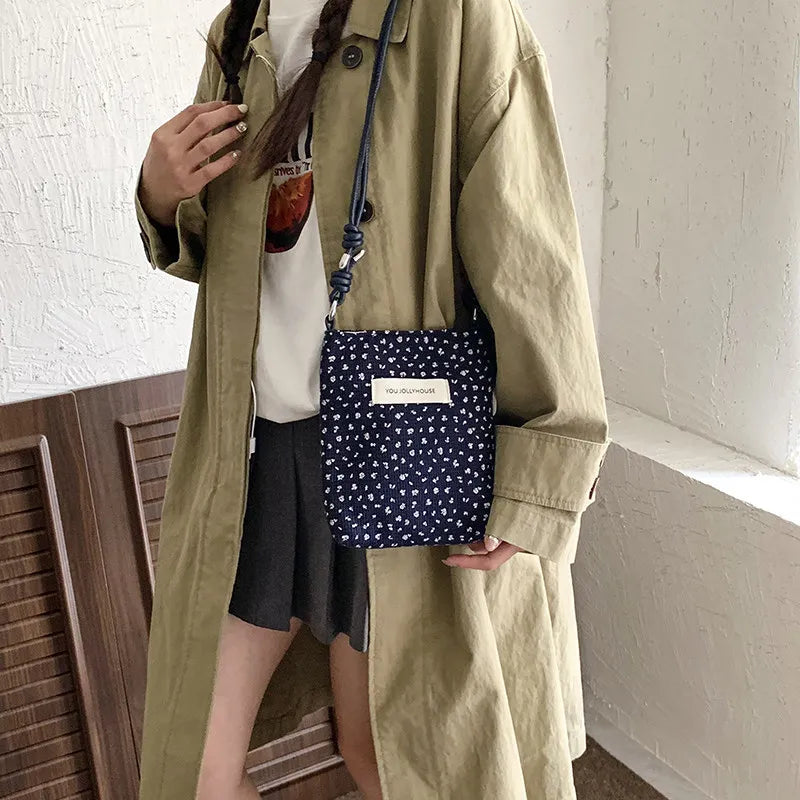 Korean Floral Embroidered Canvas Crossbody Bag | Nixie Crossbody Handbag Nixie