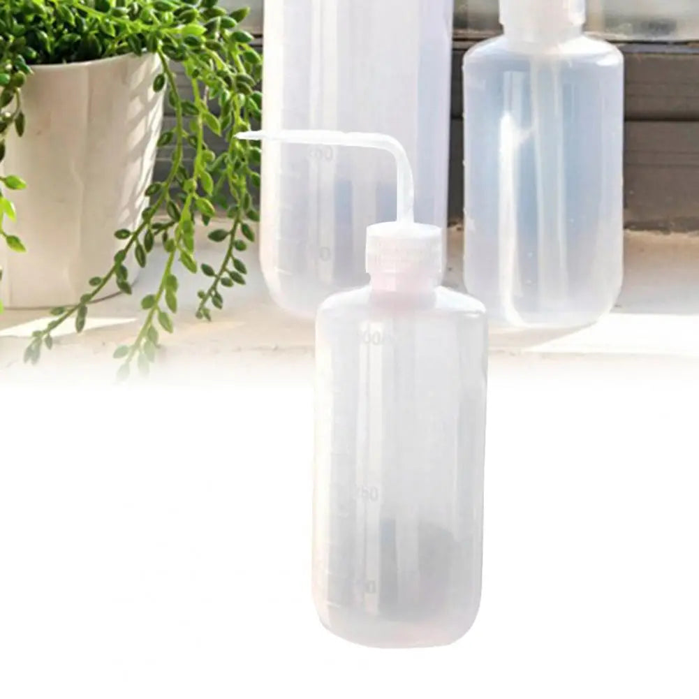 250/500ml Plant Watering Can – Curved Spout Squeeze Bottle Plant Watering Can Nixie