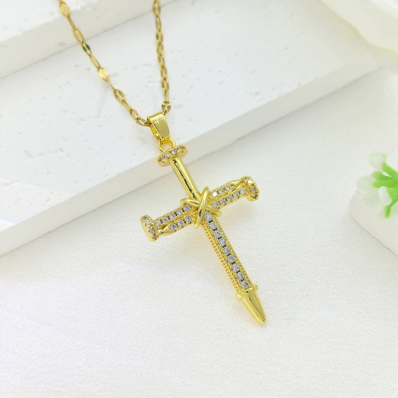 Women's Gold Cross Pendant Necklace – Copper & Stainless Steel Pendant Necklace Nixie
