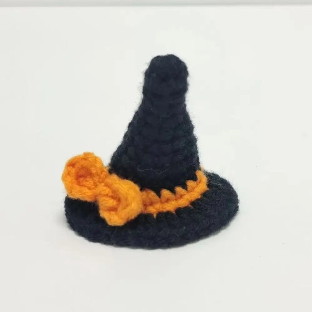 2PCS Handmade Knitted Wool Pet Hats for Hamsters & Parrots Small Pet Hat Nixie