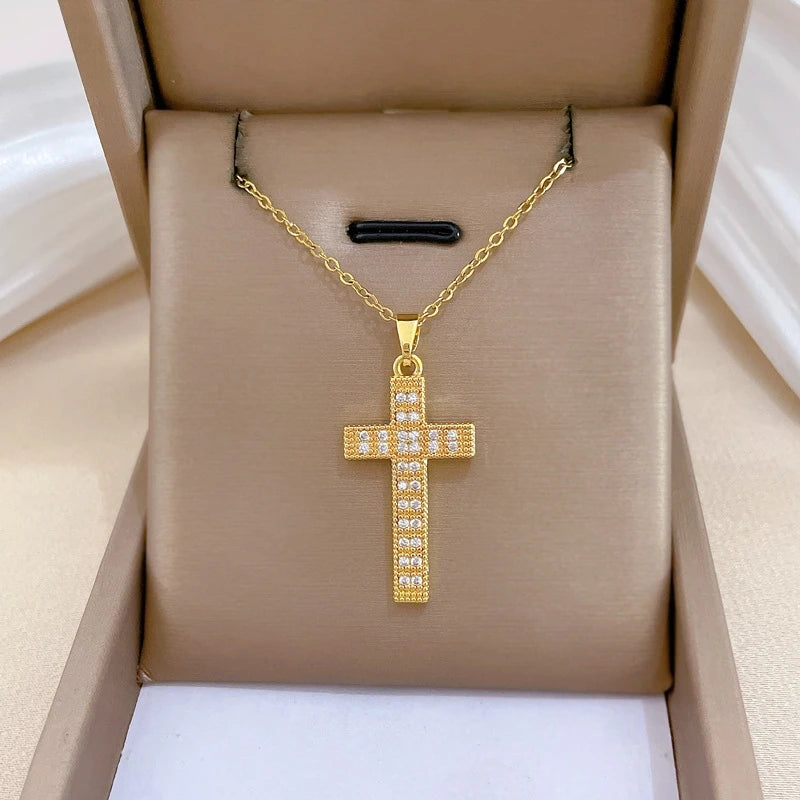 Women's Gold Cross Pendant Necklace – Stainless Steel Choker Pendant Necklace Nixie