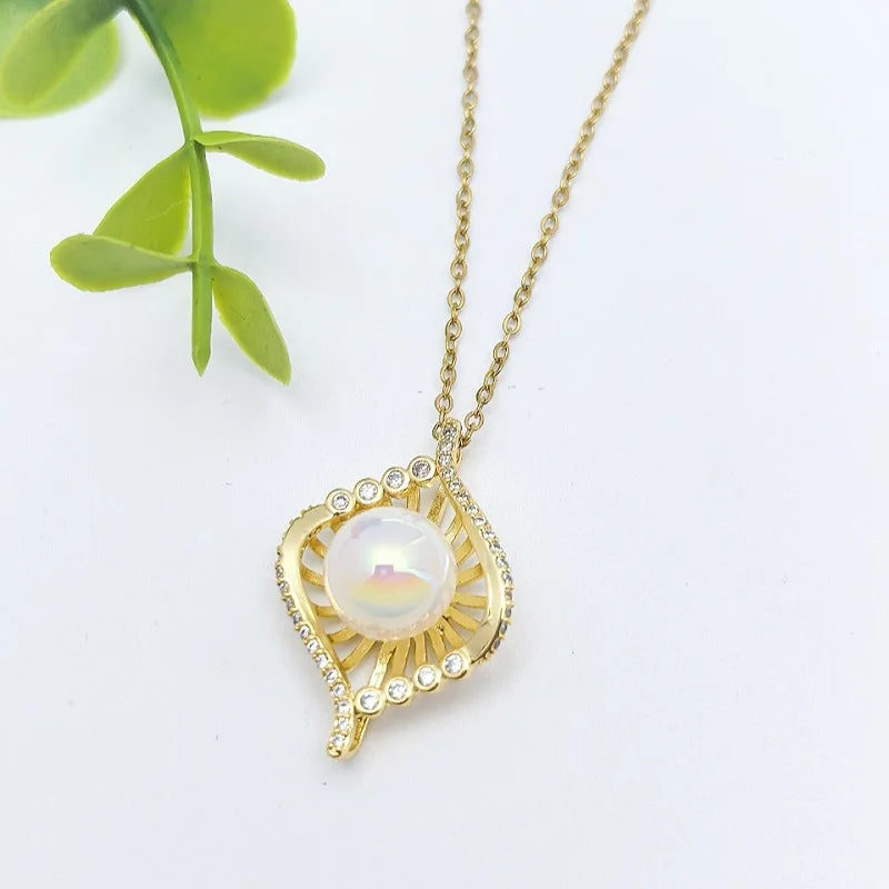 Women's Gold Butterfly Knot Clavicle Necklace | Zircon Pendant Pendant Necklace Nixie