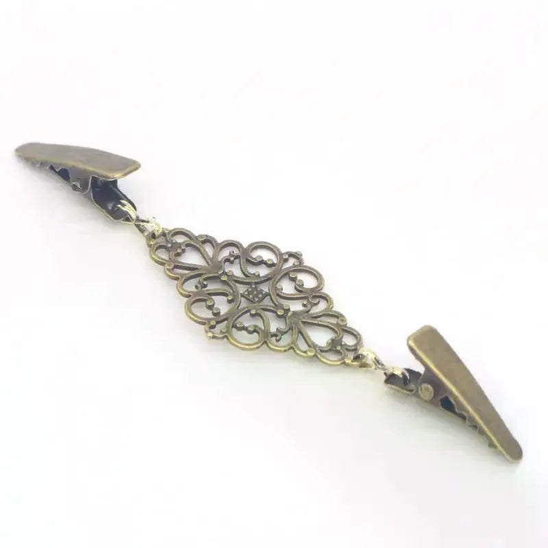 Retro Flower Sweater Clips Cardigan Collar Brooch Fastener Cardigan Brooch Clip Nixie