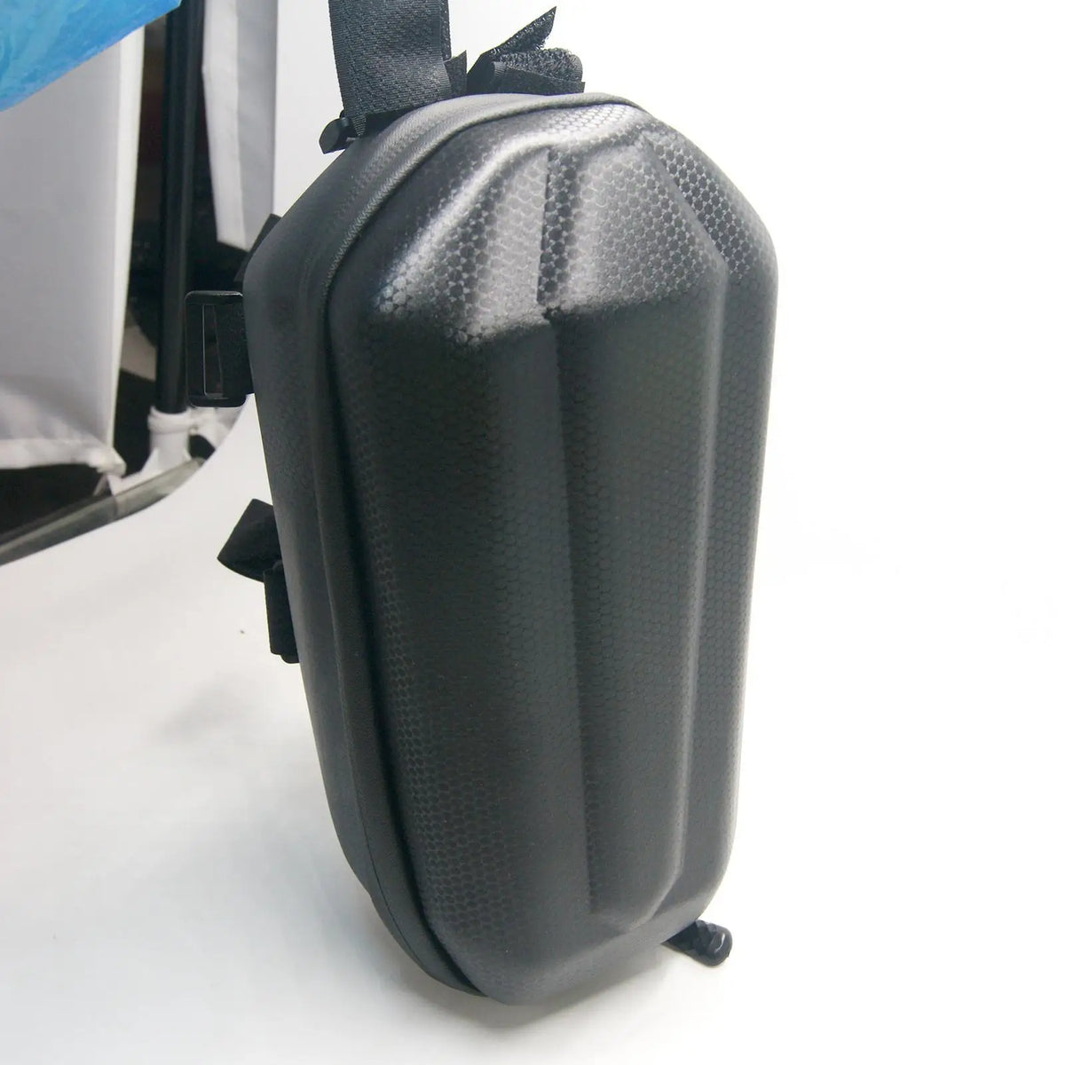 3L Hard Shell Waterproof Handlebar Bag – Scooter & Bike Handlebar Storage Bag Nixie