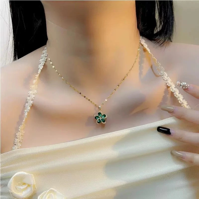 Green Snowflake Pendant Necklace | Gold Plated Clavicle Chain Pendant Necklace Nixie