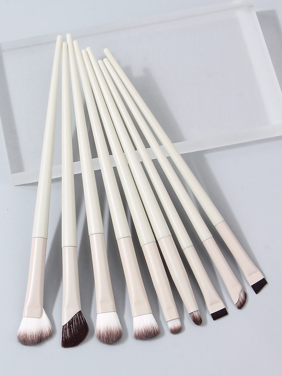 9-Piece Soft Eye Makeup Brush Set – Eyeliner & Eyeshadow Eye Makeup Brush Set Nixie
