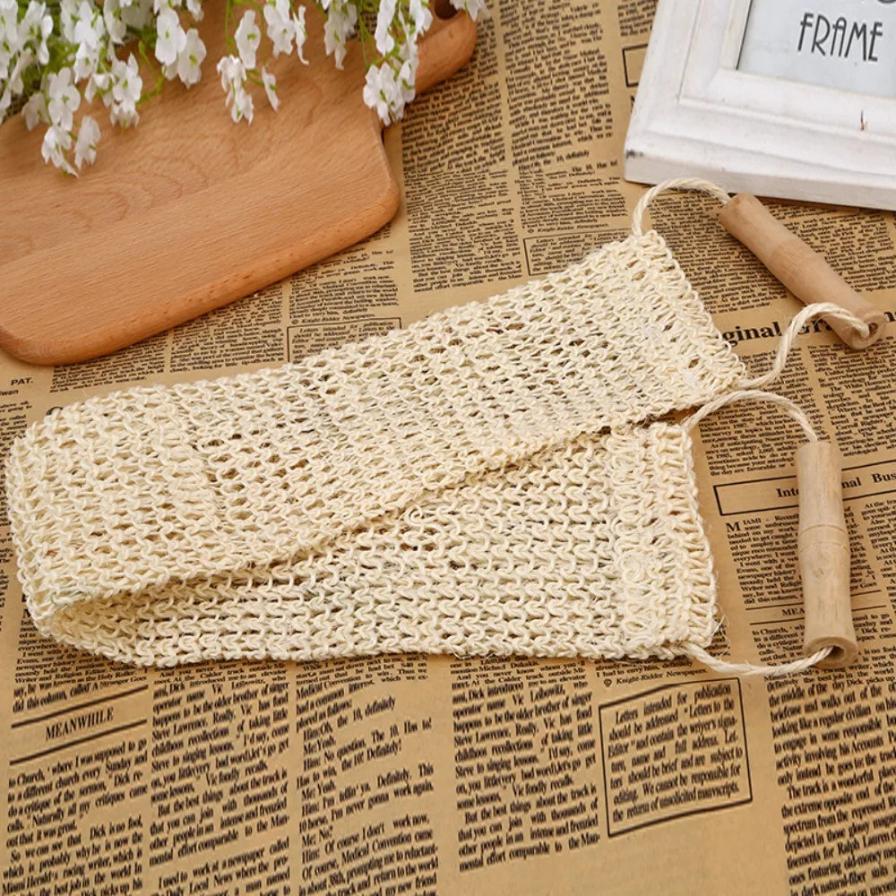 Sisal Back Scrubber Strap with Wooden Handles | Exfoliating Belt