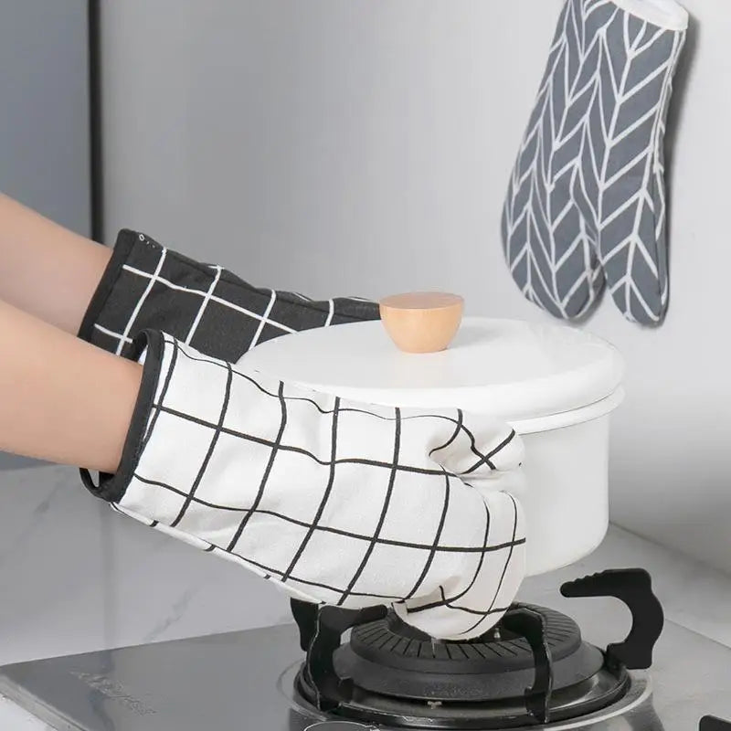 Heat Resistant Oven Glove – Insulated Kitchen Mitt for Baking Oven Mitt Nixie