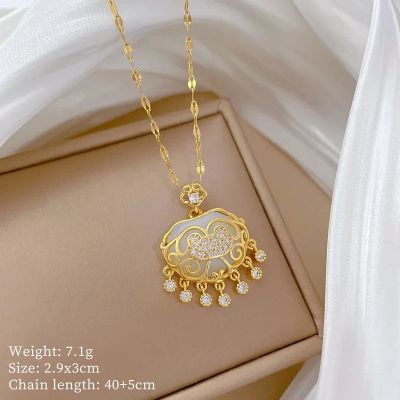 Luxury Tassel Lock Zircon Pendant Necklace | Gold Collarbone Chain Pendant Necklace Nixie XL2606-870