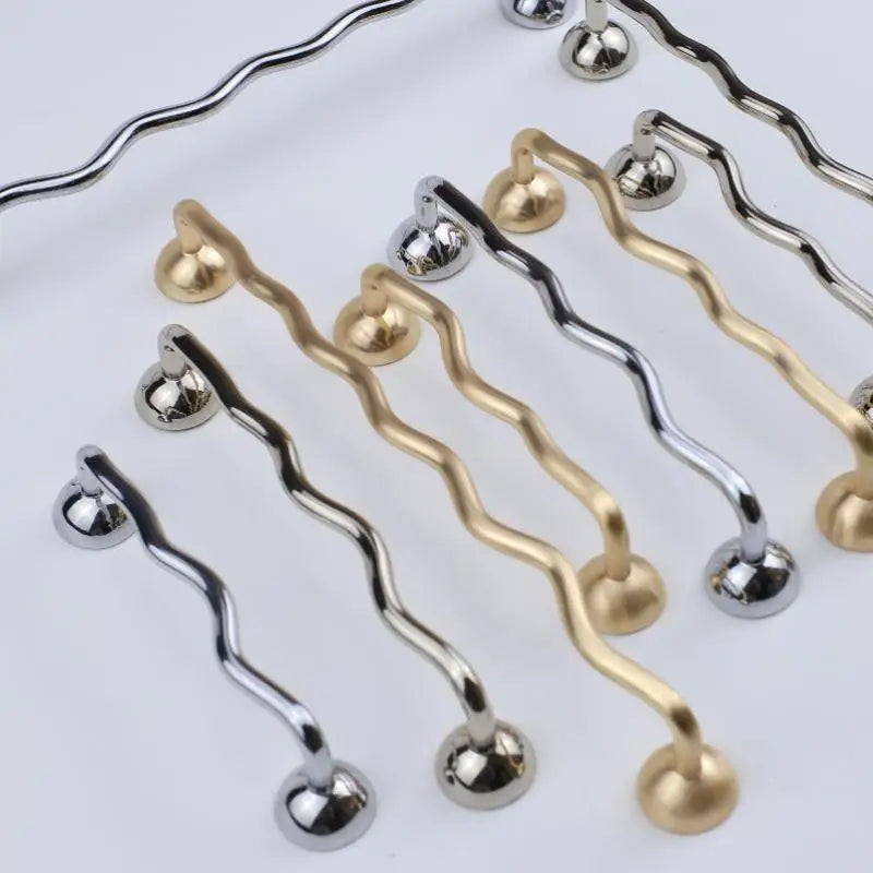 Zinc Alloy Wavy Cabinet Pull Handle – Modern Kitchen & Bath
