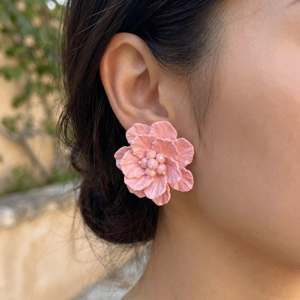 Beaded Camellia Stud Earrings – Lightweight Floral Fashion Jewelry Stud Earrings Nixie
