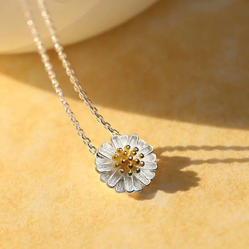 Sunflower Pendant Necklace Silver Choker for Women | Nixie Pendant Necklace Nixie