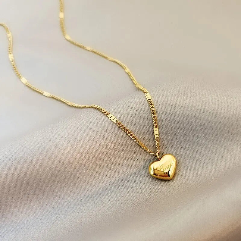 Gold Heart Pendant Necklace – Engraved Love Collarbone Chain Pendant Necklace Nixie