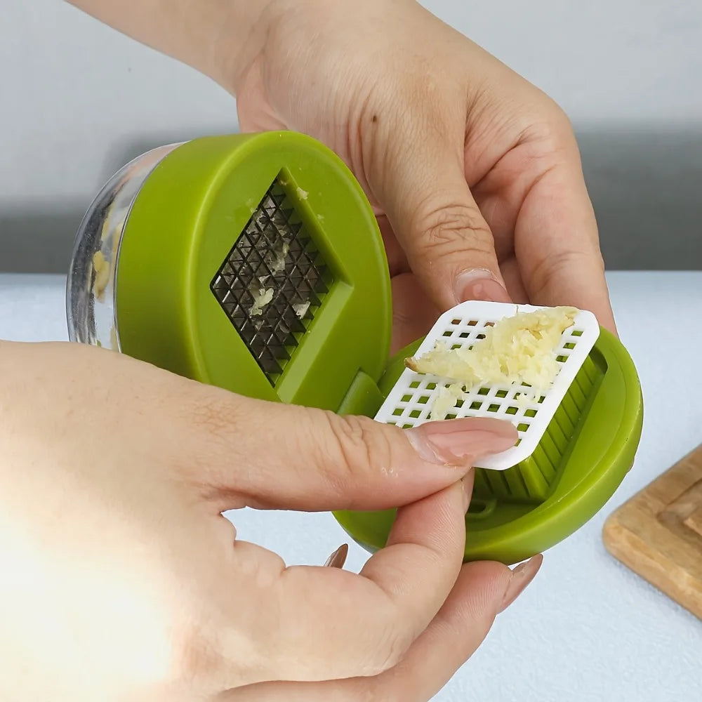 Mini Manual Garlic Chopper Handheld Food Mincer & Onion Dicer Garlic Chopper Nixie