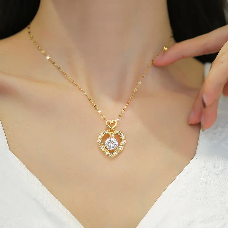 Women's Gold Heart Pendant Necklace – Stainless Steel Choker Pendant Necklace Nixie