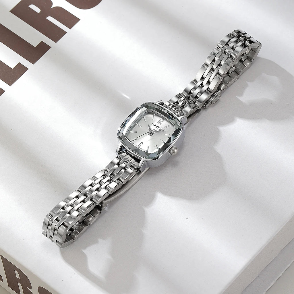 Women's Stainless Steel Quartz Watch – Minimalist & Chic Women's Quartz Watch Nixie